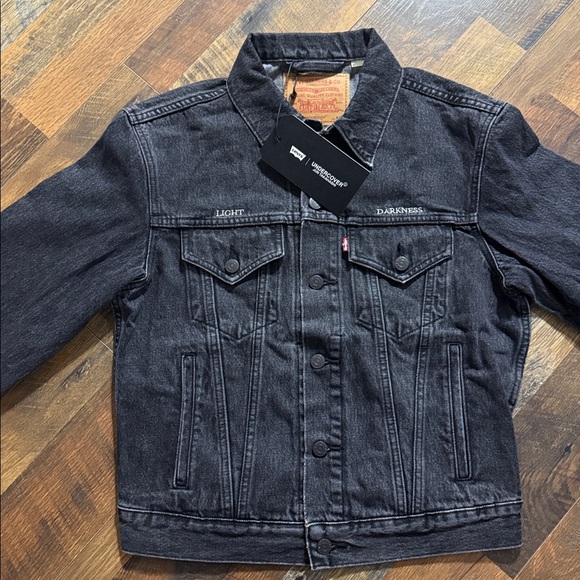 Levi’s x UNDERCOVER Type III Trucker Jacket - Limited Edition 35th Anniversary - Picture 5 of 10